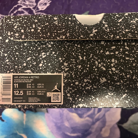 Jordan 4 Military Black - Picture 6 of 6